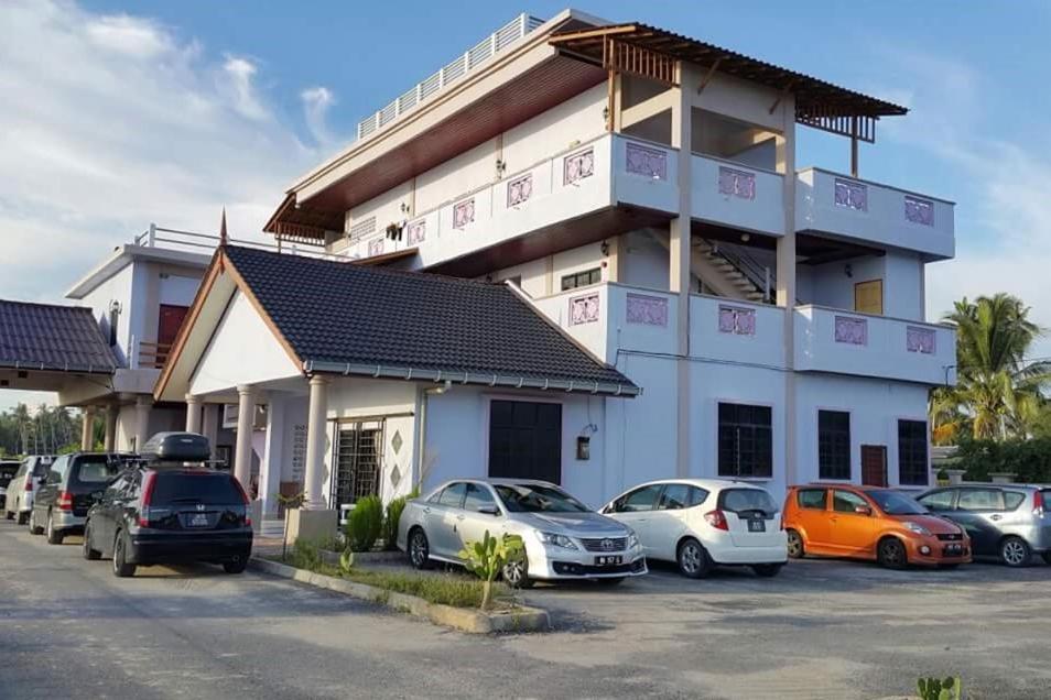 Kanza Beach Inn Marang Εξωτερικό φωτογραφία