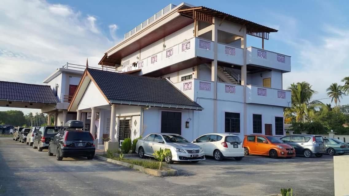 Kanza Beach Inn Marang Εξωτερικό φωτογραφία
