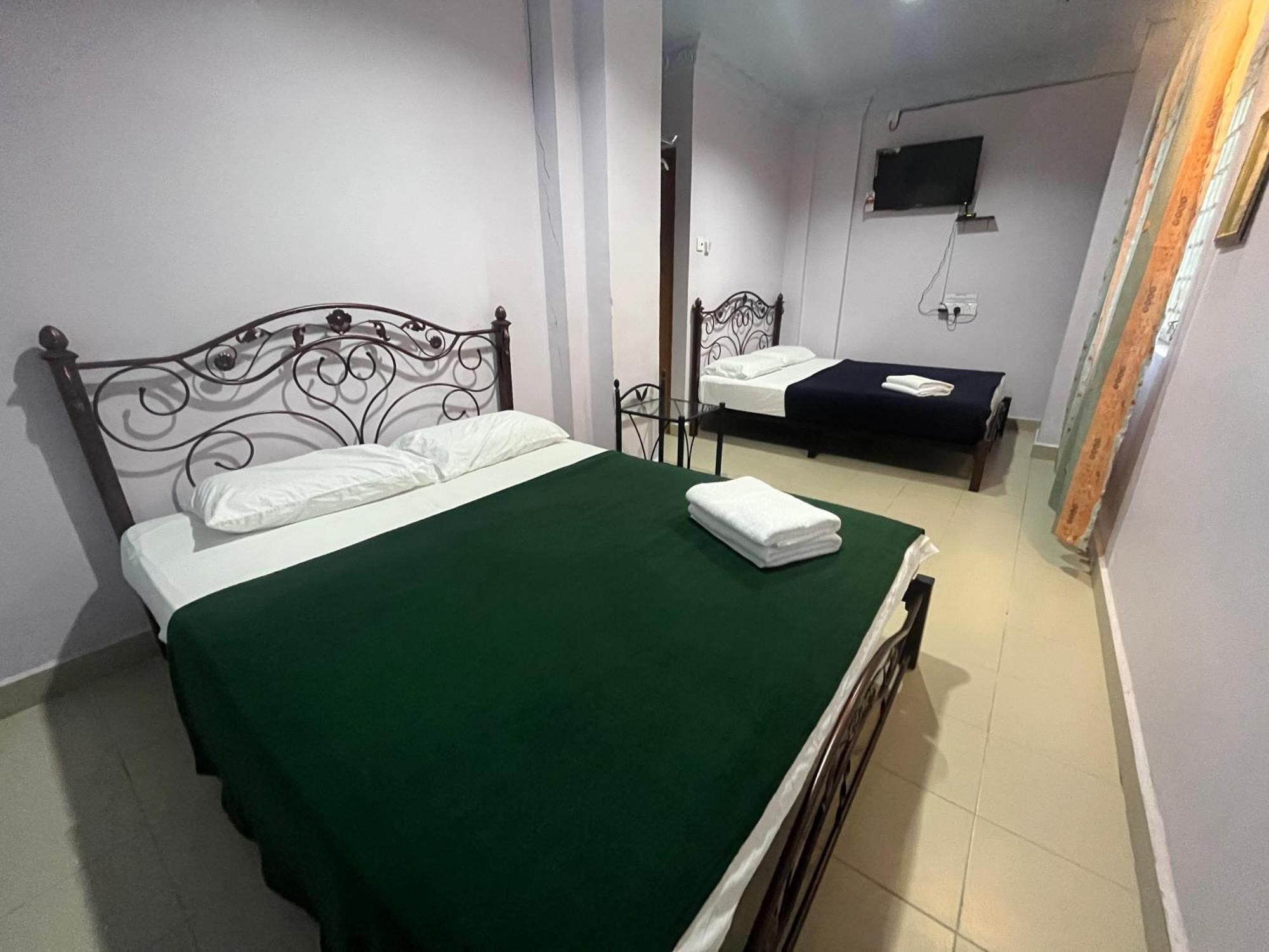 Kanza Beach Inn Marang Εξωτερικό φωτογραφία