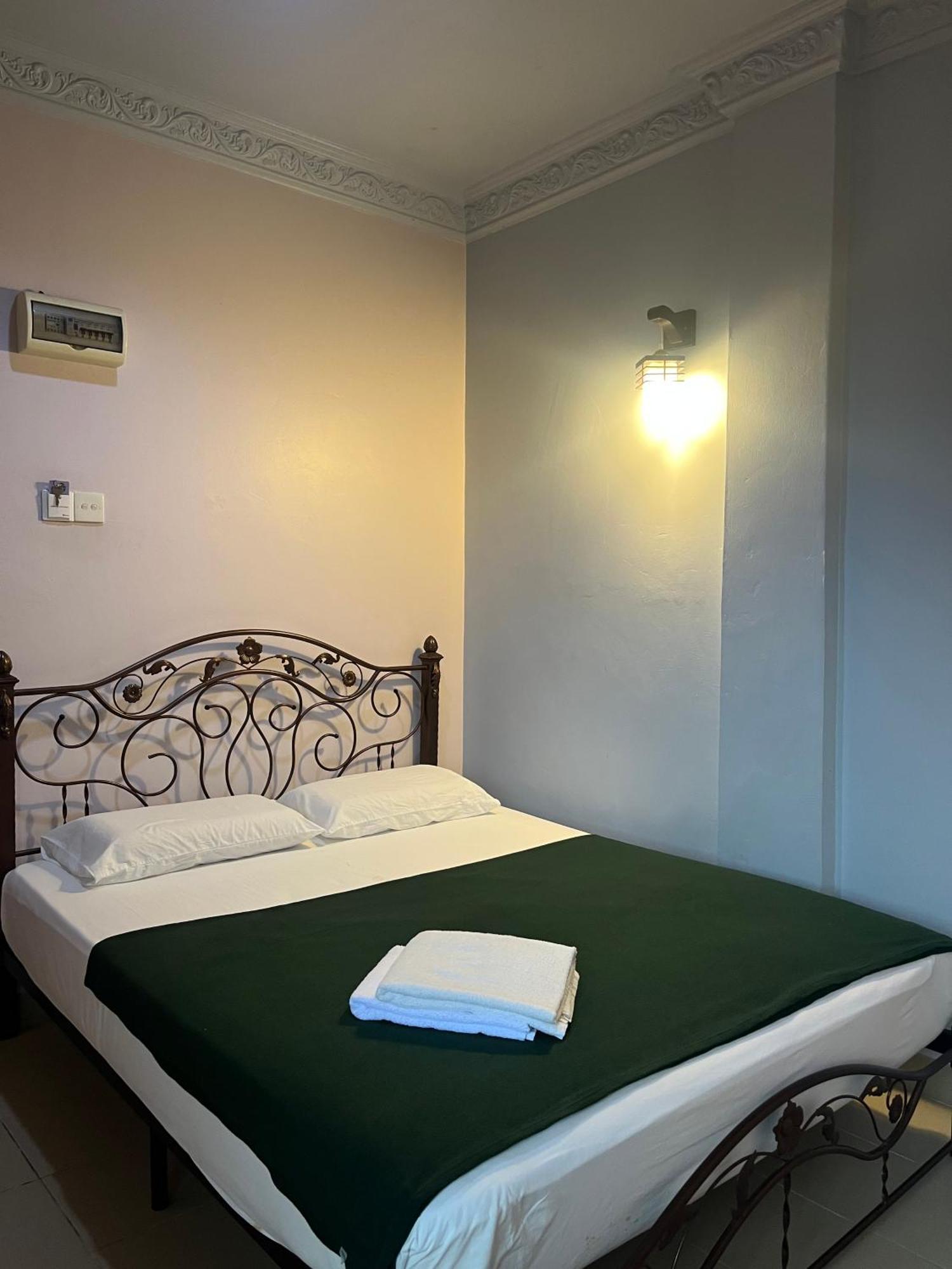 Kanza Beach Inn Marang Εξωτερικό φωτογραφία