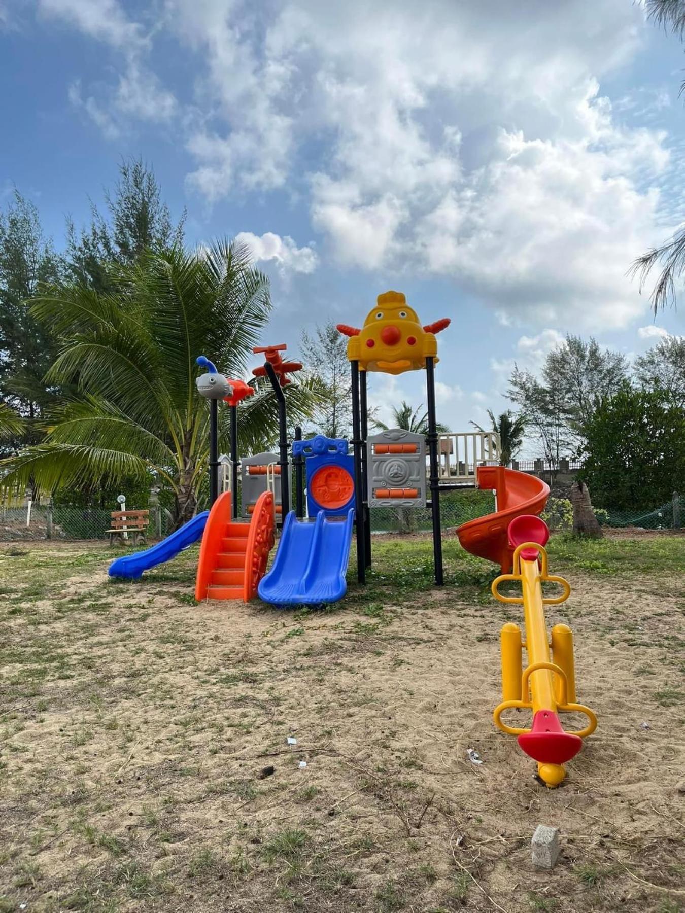 Kanza Beach Inn Marang Εξωτερικό φωτογραφία